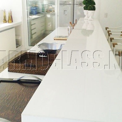 White crystallized glass dining desk