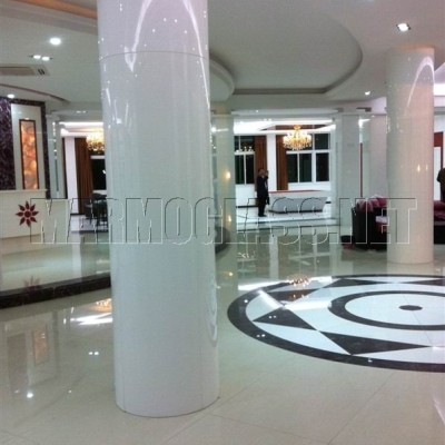Marmoglass column